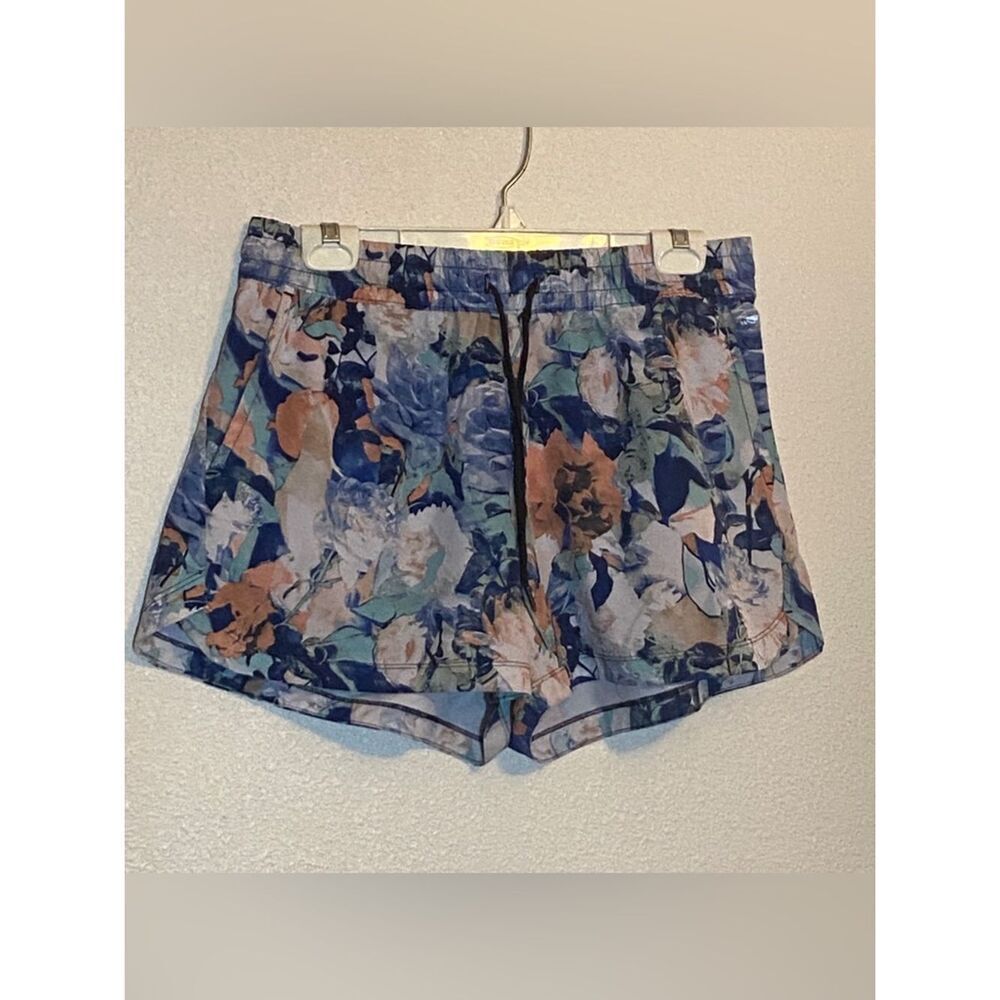 Marika Floral Print Blue Elastic-Waist Athletic Shorts for Women Size XL
